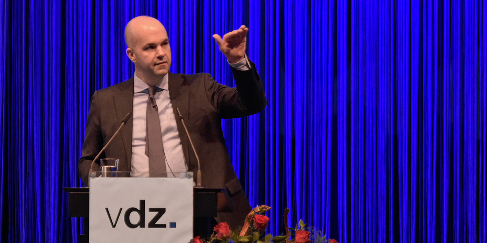 Prof. Marcel Fratzscher vom Deutschen Institut für Wirtschaftsforschung e.V. gab in seinem Vortrag einen Überblick über Investitionen als Schlüssel zum Wohlstand in Deutschland.